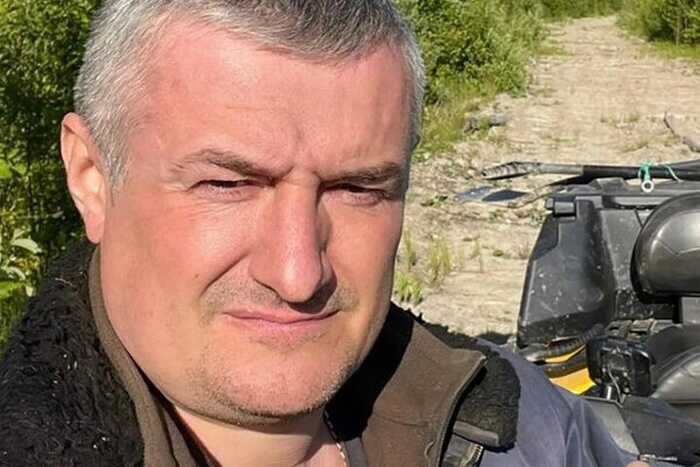 Депутат из Ленобласти Игорь Печура получил тяжелые травмы после взрыва снаряда времен ВОВ у своего гаража